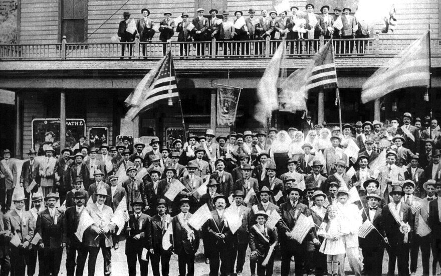 Πόσοι είναι οι απόδημοι Έλληνες σήμερα διασκορπισμένοι σε όλες τις γωνιές του πλανήτη