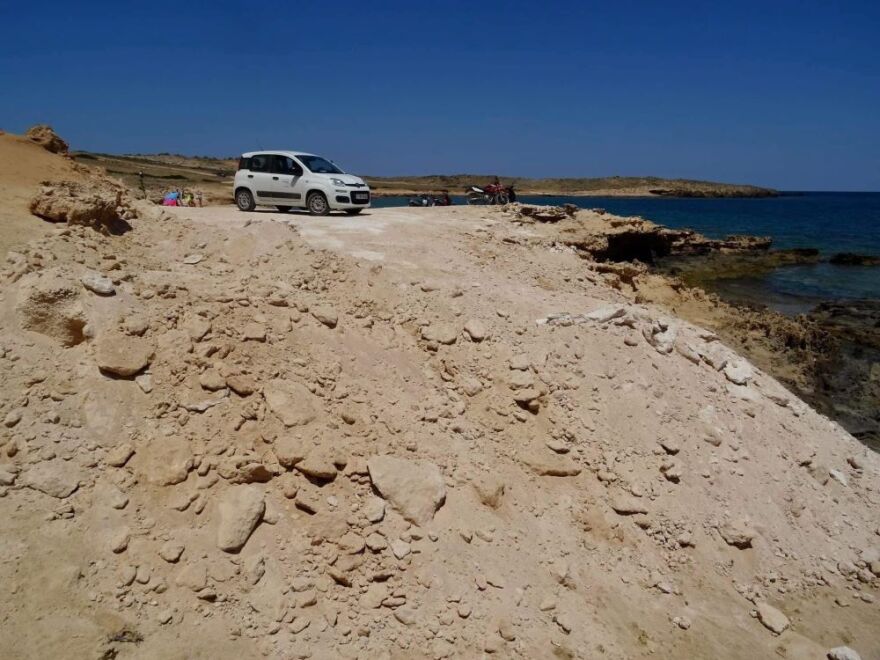 Αστυπάλαια: «Πόλεμος» για τη Χρυσή Άμμο - Eκμισθώθηκε για να γίνει beach bar