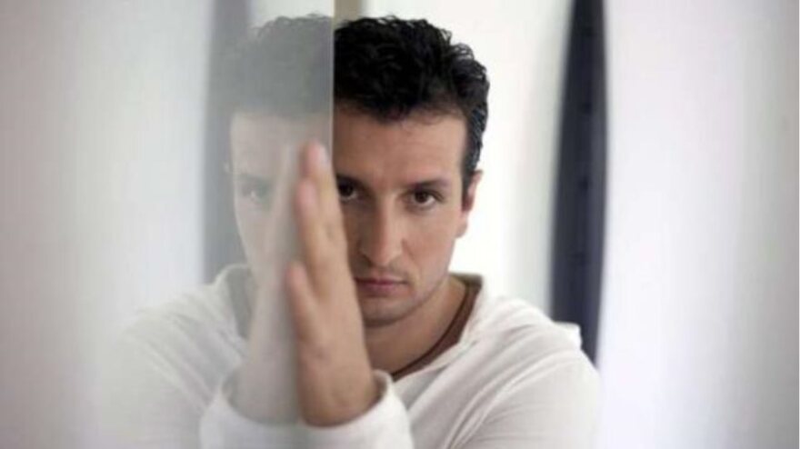 Δημήτρης Μπάσης: «Δεν θεωρώ ότι η τραπ είναι μουσική»