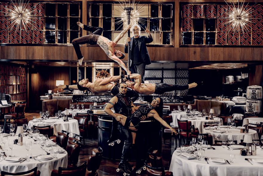 Φλάβιο Μπριατόρε: O «Mr Billionaire» αλλάζει τον χάρτη της διασκέδασης στη Μύκονο