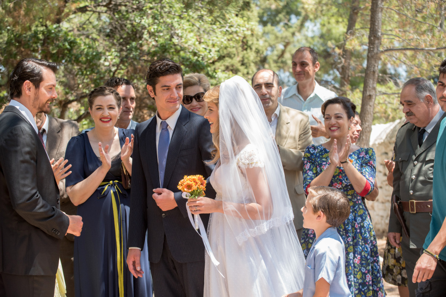 Άγριες Μέλισσες: Η Δρόσω δίνει την πολυπόθητη απάντηση στον Κωνσταντή