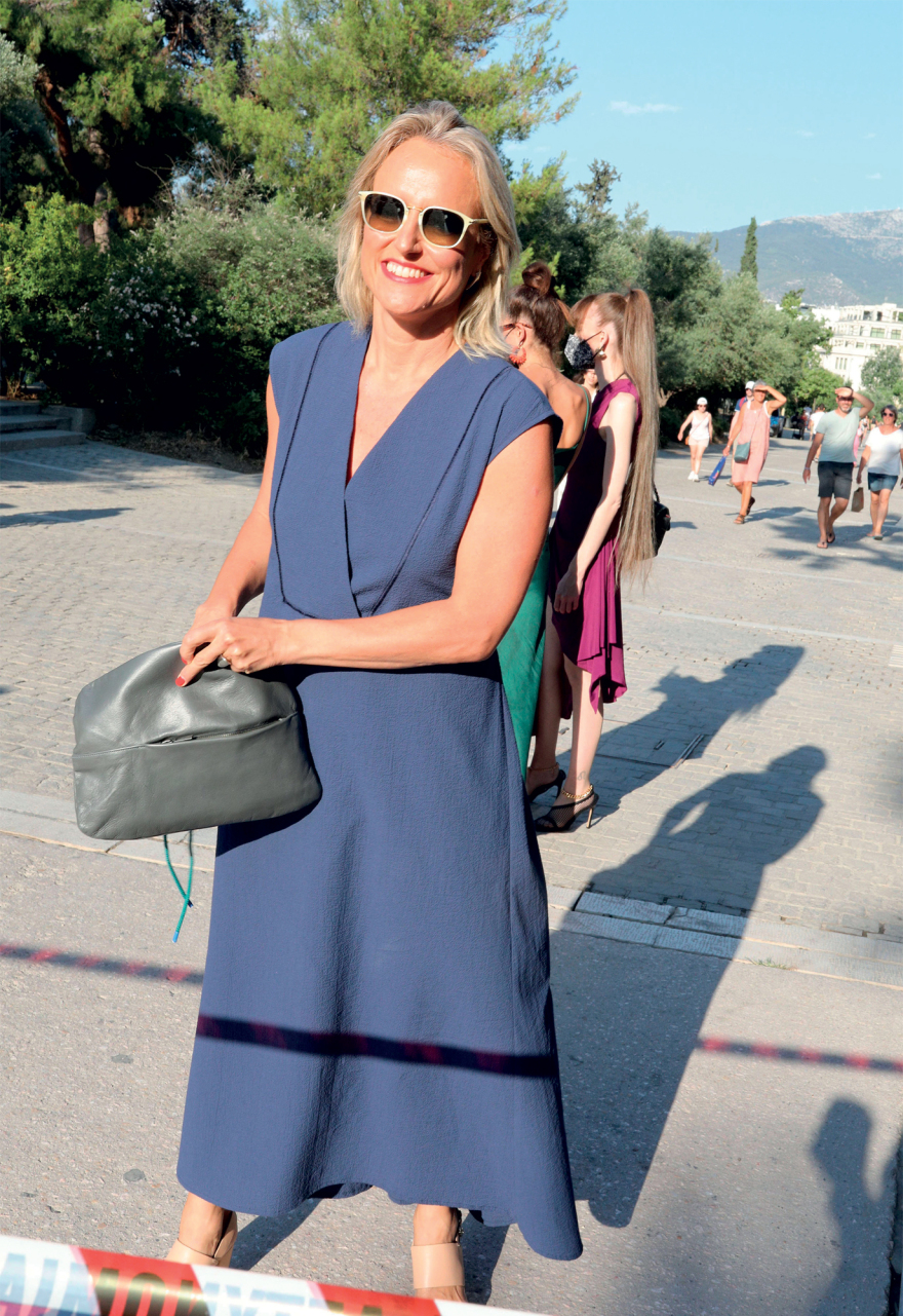 Βασίλης Ζούλιας: Το fashion show των «Κύκνων» με φόντο την Ακρόπολη