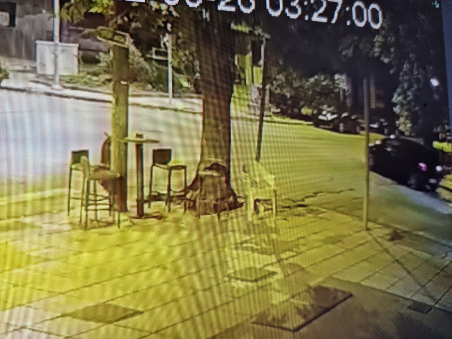 Βίντεο ντοκουμέντο από τη διάρρηξη «μαμούθ» στη Θεσσαλονίκη - Το αυτοκίνητο που χρησιμοποίησαν οι δράστες και η εμφάνιση της αστυνομίας