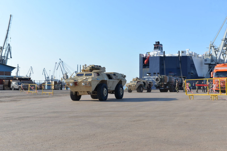 ΓΕΣ: Παρελήφθησαν 180 νέα Τεθωρακισμένα Τροχοφόρα Μ1117