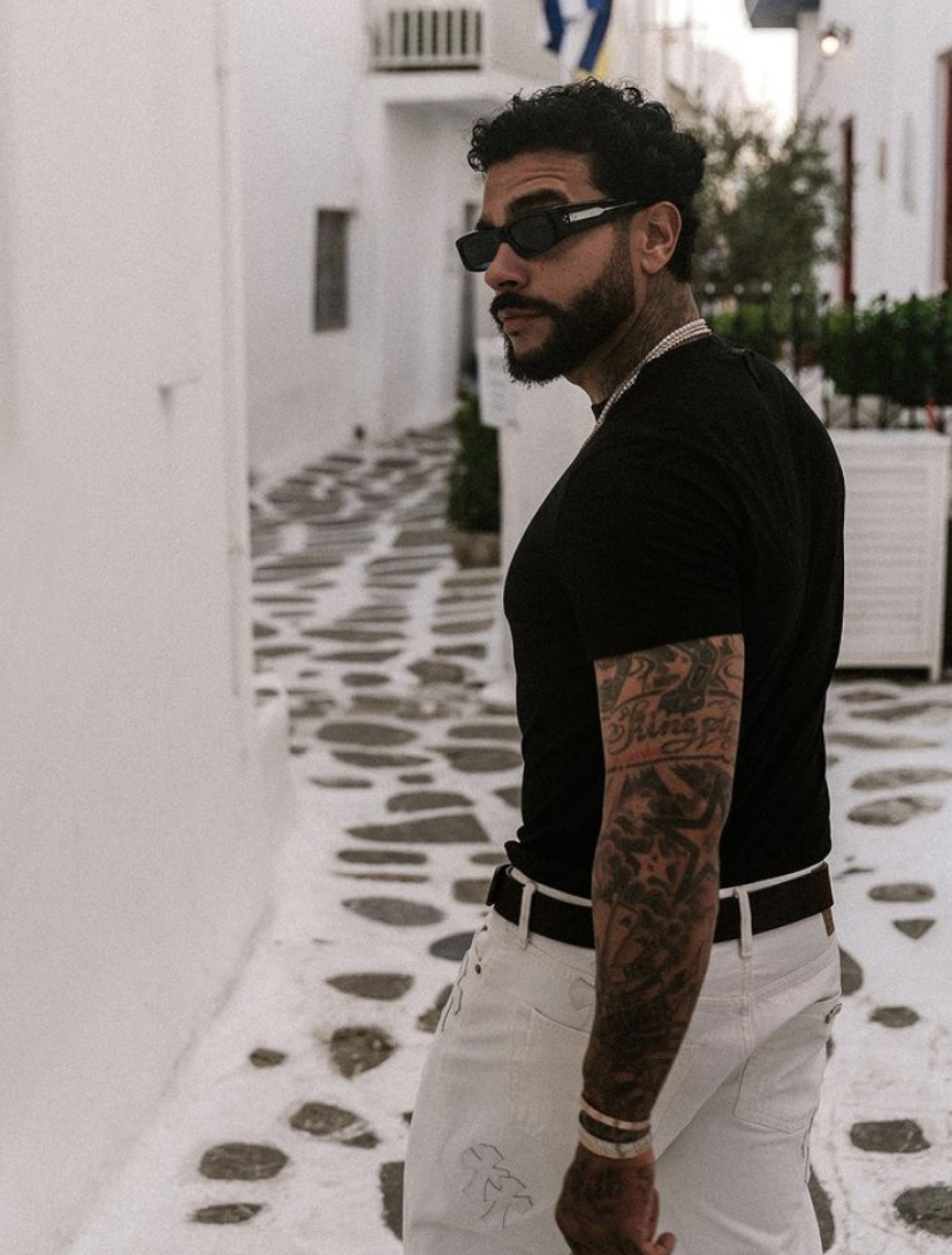 Θρίλερ στη Μύκονο: Πώς έκλεψαν τα διαμάντια από Ρώσο ράπερ, φίλο του Πούτιν 