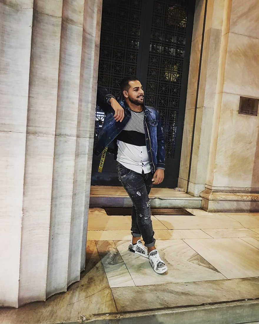 Θεσσαλονίκη: Βιντεοκλίπ με... όπλα και ανήλικους είχε γυρίσει ο 27χρονος τράπερ που συνελήφθη για τον βιασμό της 16χρονης 