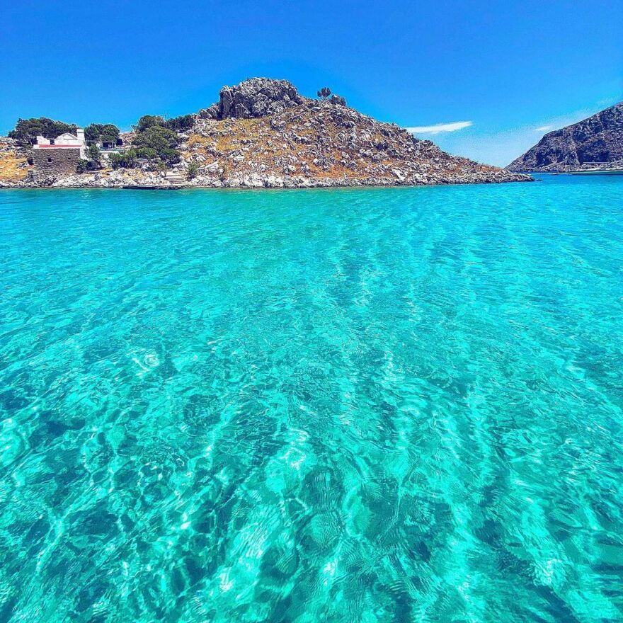 H δημόσια ερωτική εξομολόγηση του Χάρη Βαρθακούρη στη γυναίκα του, Αντελίνα