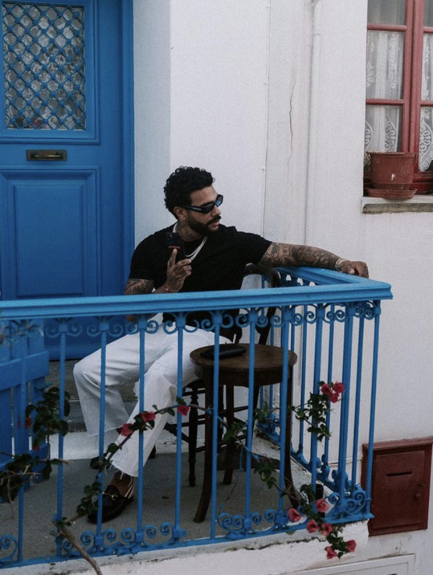 Θρίλερ στη Μύκονο: Πώς έκλεψαν τα διαμάντια από Ρώσο ράπερ, φίλο του Πούτιν 