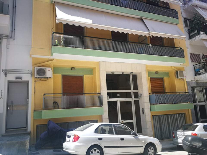 Καισαριανή: Σε αυτό το σπίτι κλείδωσαν την 22χρονη ο πατέρας και ο αδερφός της 