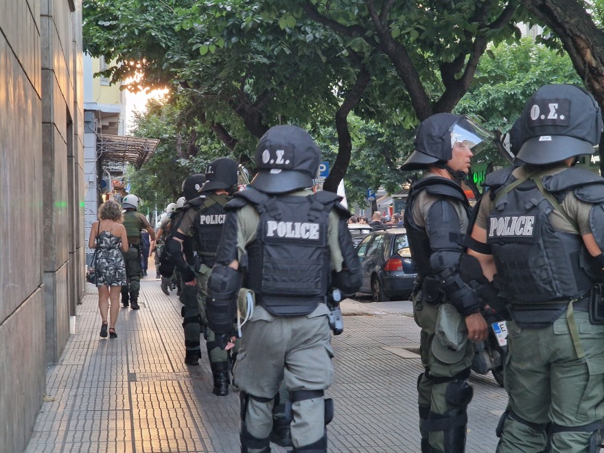 Πορεία αντιεξουσιαστών στο κέντρο της Θεσσαλονίκης