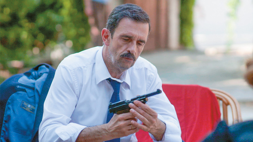 «Αγριες Μέλισσες»: Πώς μία σειρά άλλαξε τα δεδομένα στην τηλεόραση