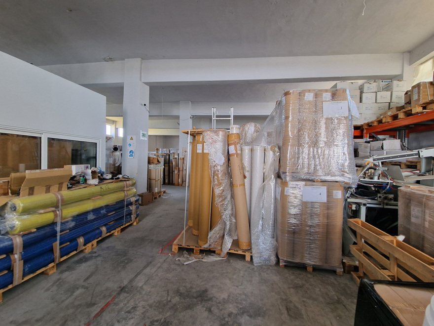 Ληστεία στη Θεσσαλονίκη: Έσερναν για τέσσερα χιλιόμετρα με το αυτοκίνητο τον ιδιοκτήτη της βιοτεχνίας