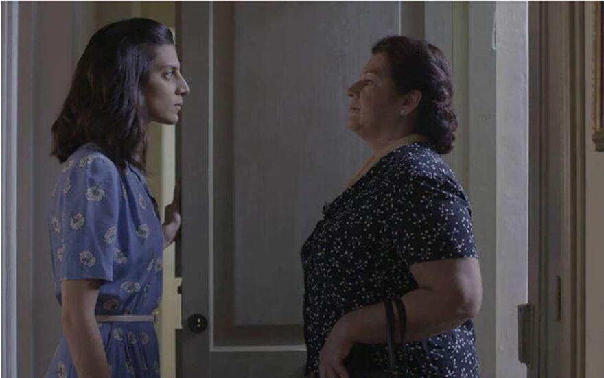 Στέλλα Γκίκα: Η παπαδιά του «Σασμού» έβαλε μαγιό και ανέβασε φωτογραφία στο Instagram