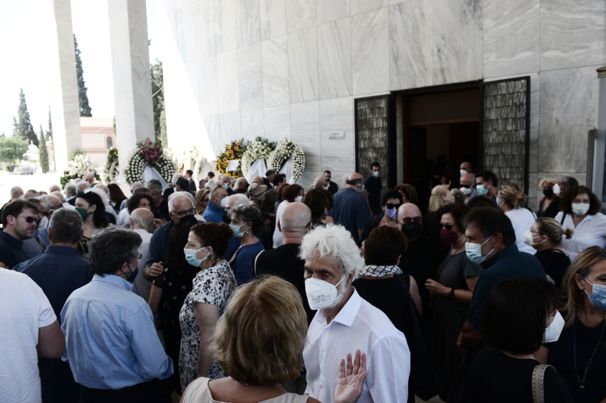 Ηλίας Νικολακόπουλος: Ο δάσκαλος, ιστορικός και εκλογολόγος – Τα σκληρά παιδικά χρόνια και η πλούσια διαδρομή του