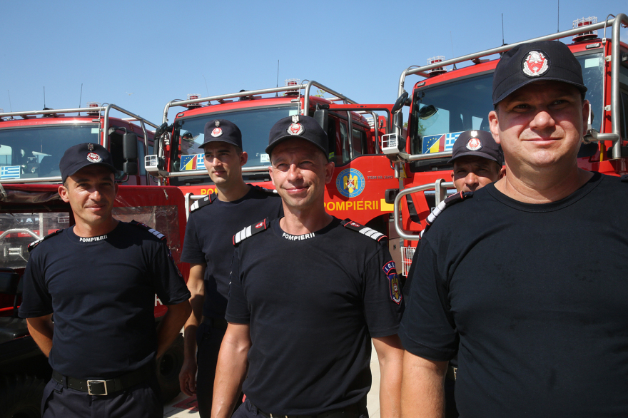 Έκτακτη σύσκεψη το μεσημέρι λόγω αυξημένου κινδύνου πυρκαγιών - Εφτασαν οι Ρουμάνοι πυροσβέστες 