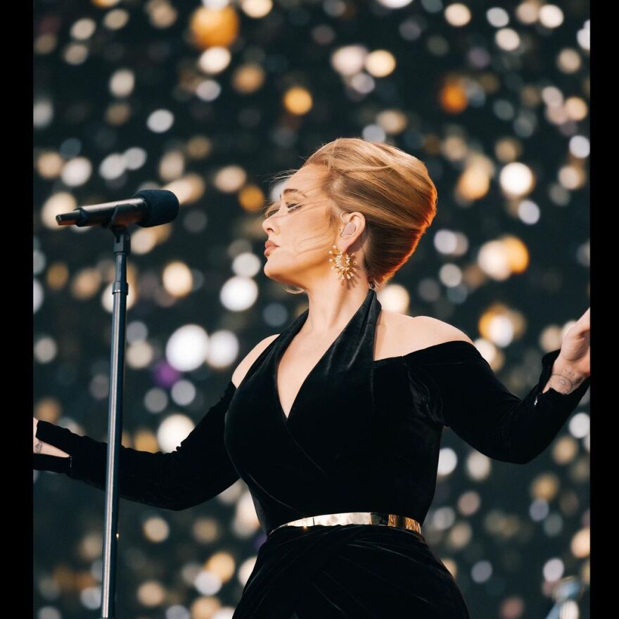 Η Adele απαντά σε όσους απογοητεύτηκαν επειδή έχασε 45 κιλά: «Το έκανα για μένα»