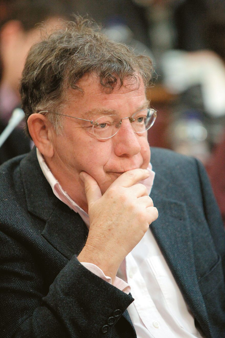 Ηλίας Νικολακόπουλος: Το παιδί των εξορίστων που έγινε ο «εθνικός δημοσκόπος» 