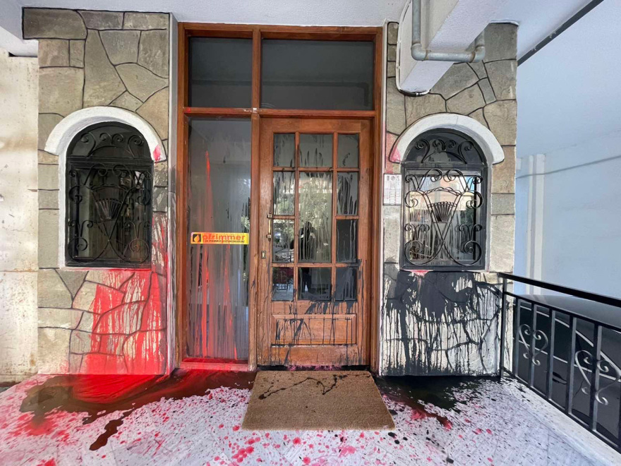 Θεσσαλονίκη: Επίθεση με μπογιές στο σπίτι του βουλευτή της ΝΔ, Σάββα Αναστασιάδη