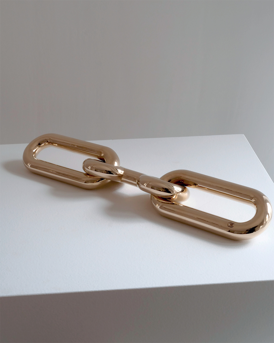 Charlotte Chesnais: Η δημιουργός των VIP κοσμημάτων