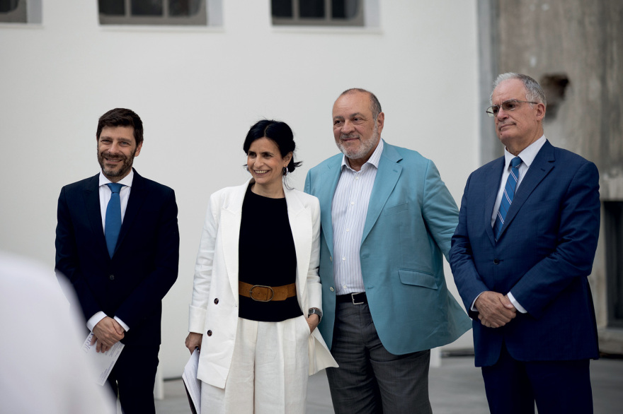 Δημήτρης Δασκαλόπουλος: Ο μεγάλος συλλέκτης και η δωρεά-μαμούθ