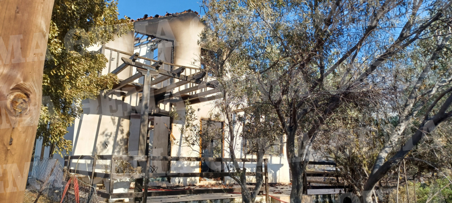 Οριοθετημένη η μεγάλη φωτιά στο Πόρτο Γερμενό - Καίει στο βουνό, έχουν κοπάσει οι άνεμοι