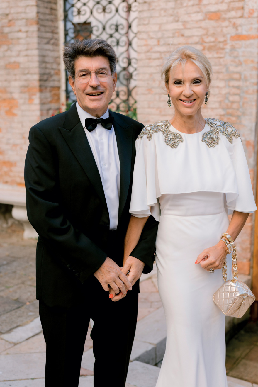 Γιάννης και Δήμητρα Κούστα: Το επίσημο photo album από τη βάφτιση της δεύτερης κόρης τους στη Βενετία  