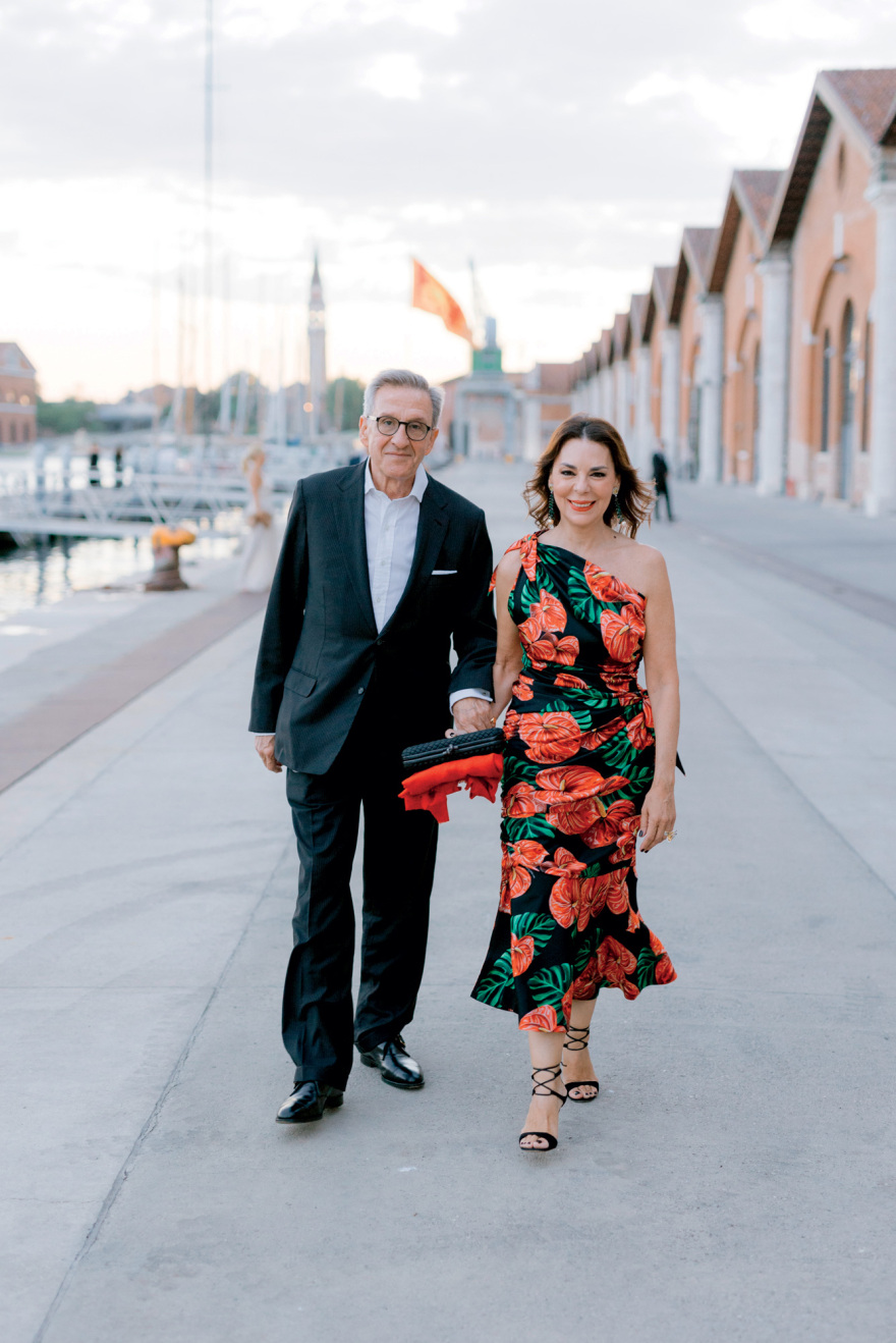 Γιάννης και Δήμητρα Κούστα: Το επίσημο photo album από τη βάφτιση της δεύτερης κόρης τους στη Βενετία  