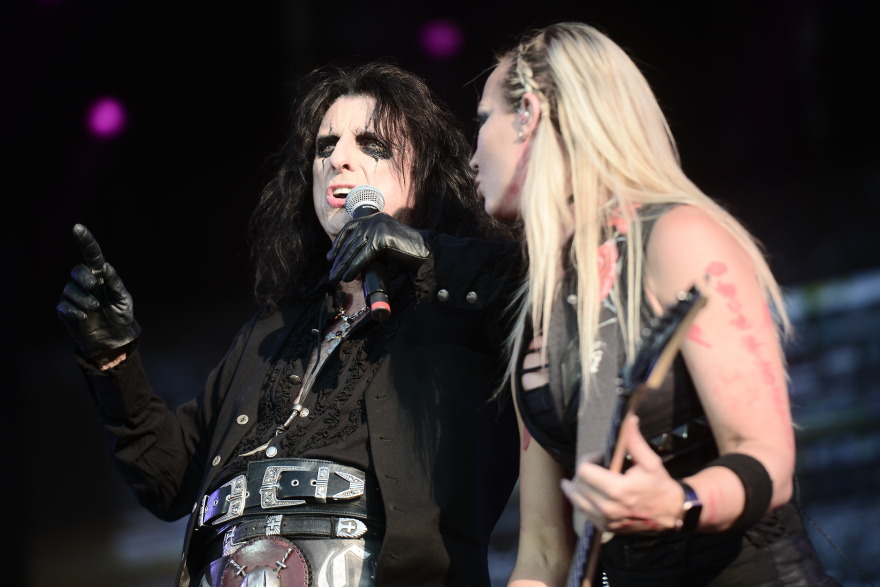 Scorpions και Alice Cooper «ταρακούνησαν» το ΟΑΚΑ σε μια μεγαλειώδη συναυλία - Δείτε βίντεο και φωτογραφίες