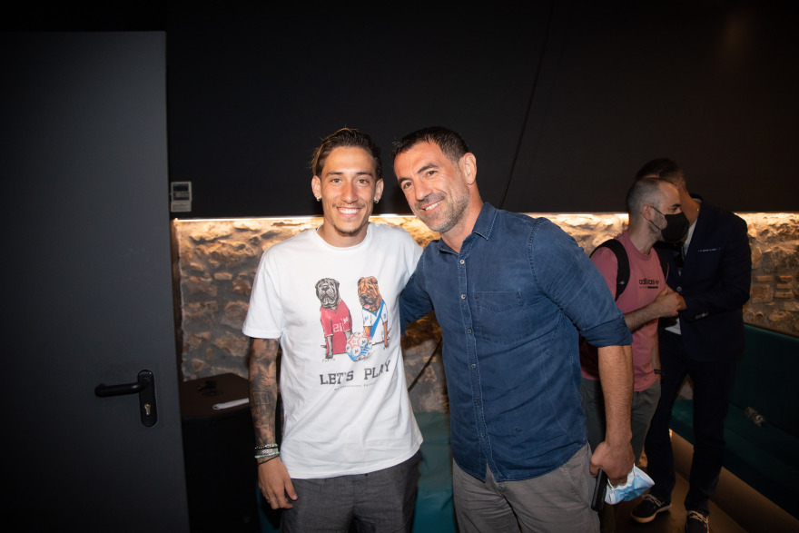 Η μεγάλη βραδιά του Κώστα Τσιμίκα