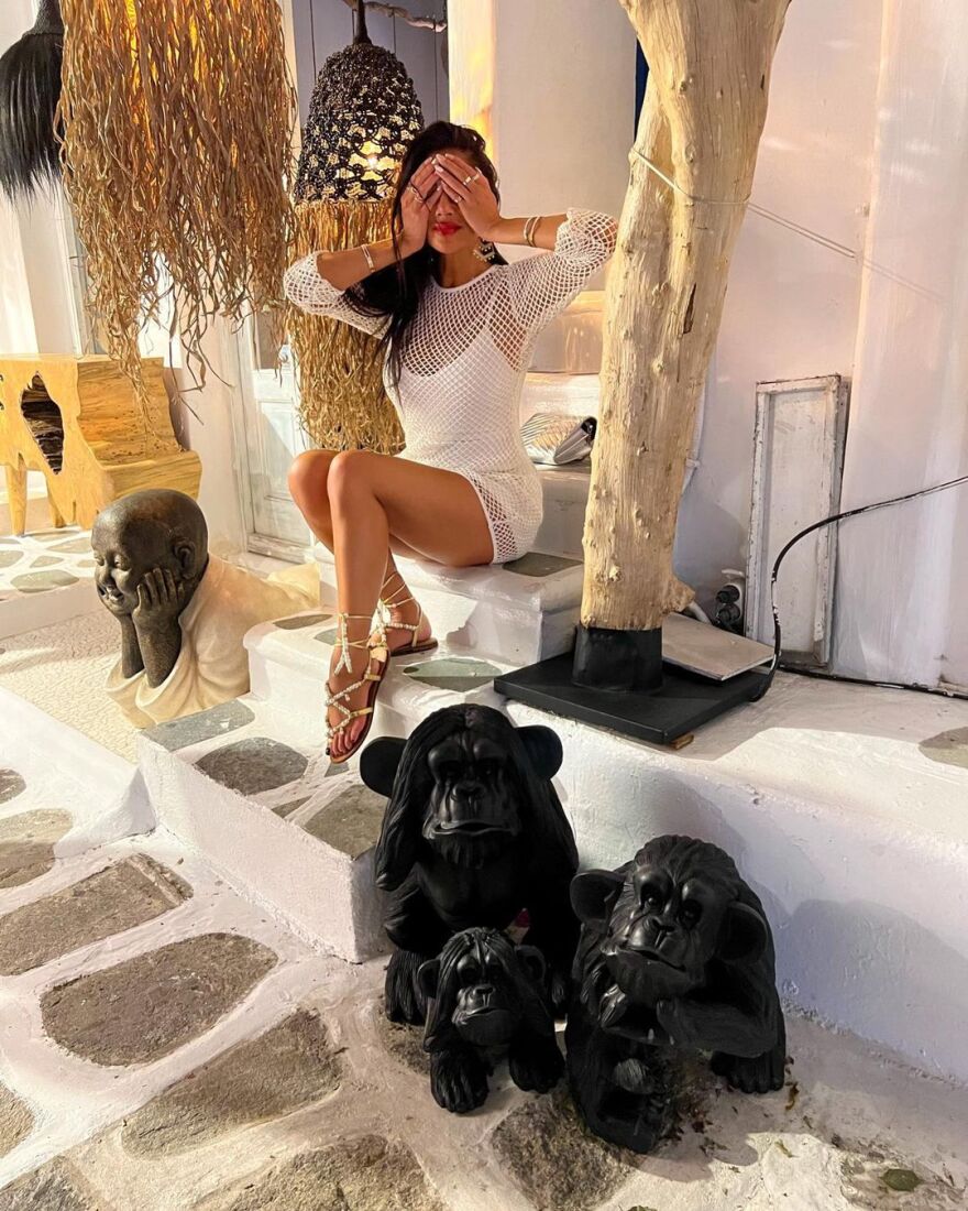 Νικόλ Σέρζινγκερ: Το φωτογραφικό άλμπουμ από τις διακοπές της στη Μύκονο