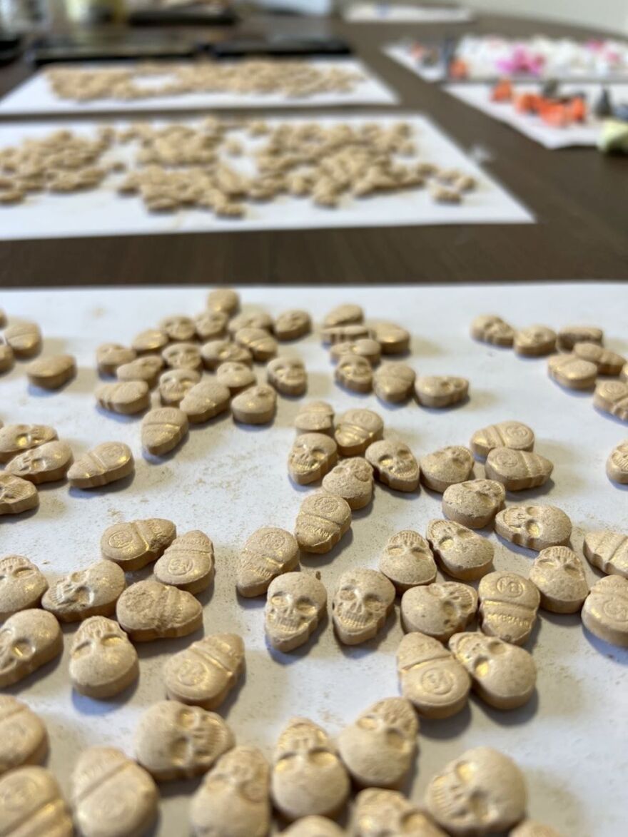  Μύκονος: Η αστυνομία πέρασε χειροπέδες σε μέλη κυκλώματος με κοκαΐνη, παραισθησιογόνα και κάνναβη