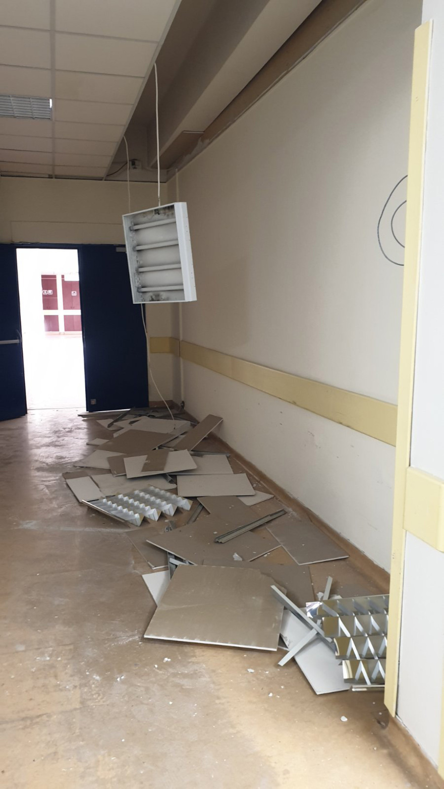 Ανατίναξαν το ΑΤΜ στο Σισμανόγλειο - Οι δράστες είχαν ντυθεί γιατροί