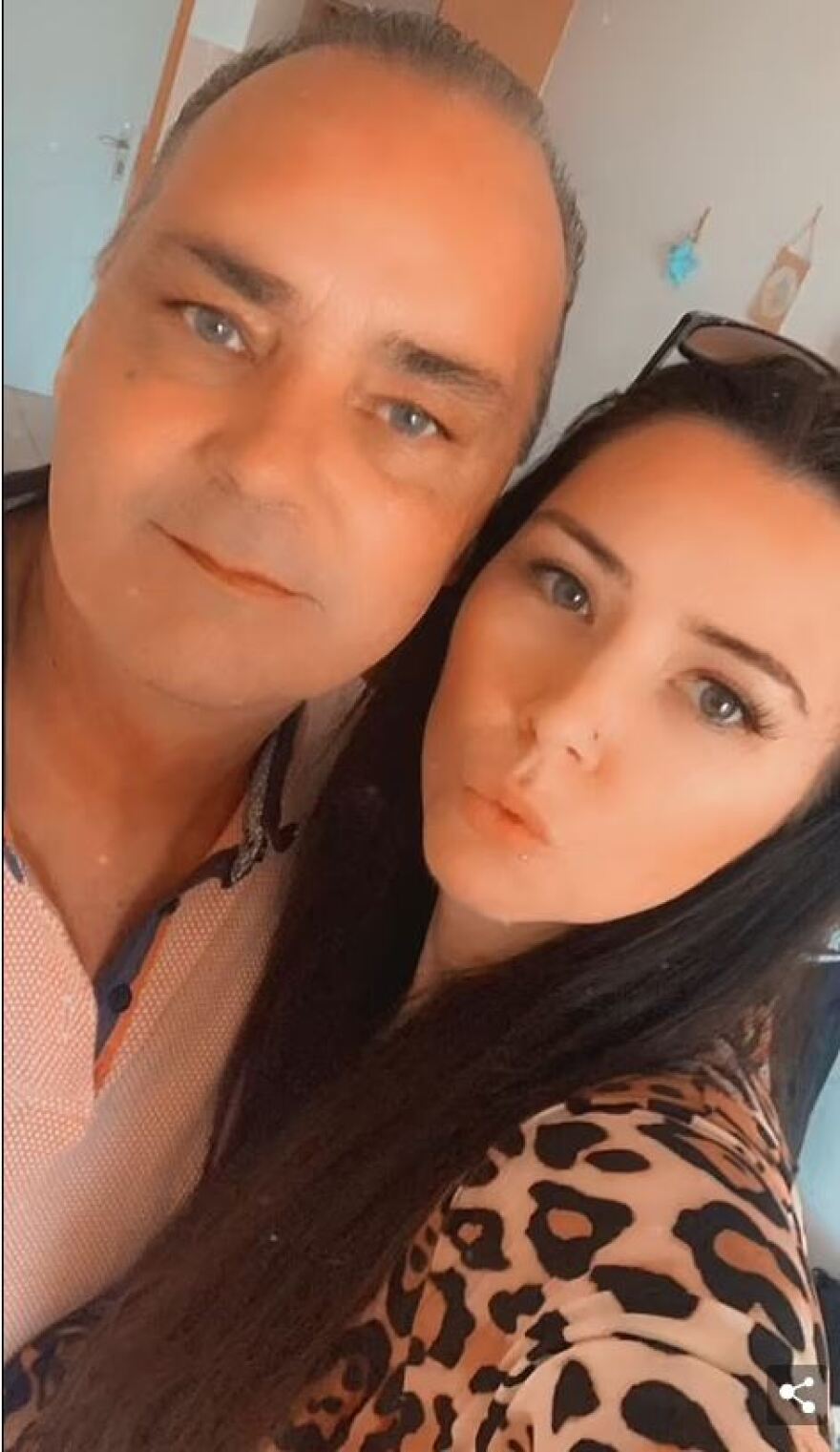 «Ανυπομονώ να τον αγκαλιάσω» λέει η κόρη του Βρετανού που είχε συλληφθεί στην Κρήτη για τον βιασμό της και τώρα αποφυλακίζεται