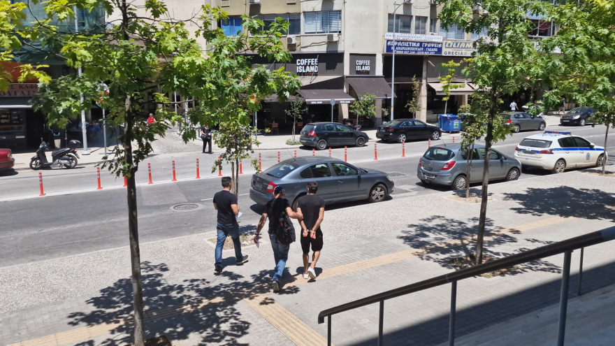 Θεσσαλονίκη: Προφυλακίστηκε ο 35χρονος που κατηγορείται ότι κακοποιούσε σεξουαλικά την ανήλικη κόρη της συντρόφου του