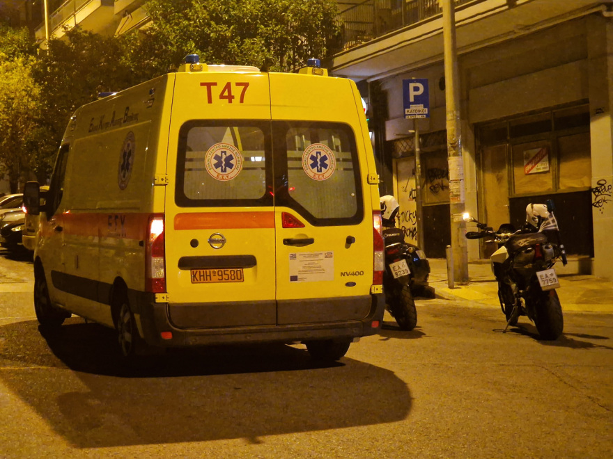 Θεσσαλονίκη: Μαχαίρωσαν άνδρα μέσα σε καφενείο - «Ξεκαθάρισμα λογαριασμών» ερευνούν οι αρχές