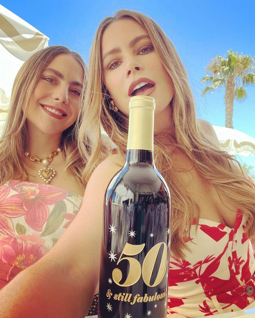 Σοφία Βεργκάρα: Έκλεισε τα 50 - Δείτε φωτογραφίες