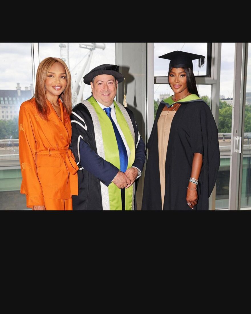 Ναόμι Κάμπελ: Αναγορεύτηκε επίτιμη διδάκτωρ