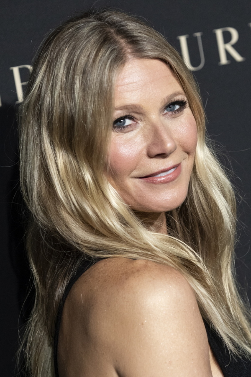 Γκουίνεθ Πάλτροου: Λανσάρει τον «πλήρη οδηγό» για σεξουαλικά βοηθήματα