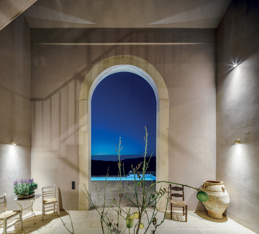 Ναταλία Κοκοσαλάκη: New age αρχιτέκτονας