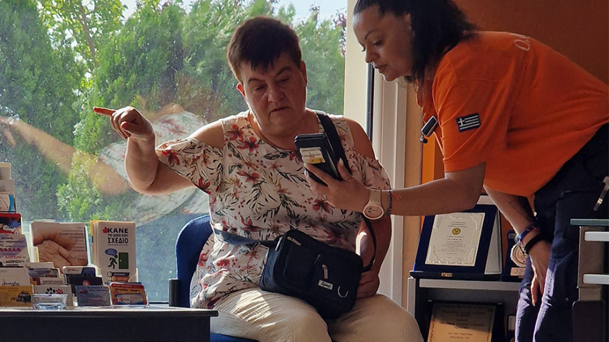 Χαλκιδική: «Έχουμε πίστη» λέει με αγωνία η μητέρα του 28χρονου Μάρτιν - Συμμετέχει στις έρευνες εντοπισμού του γιου της