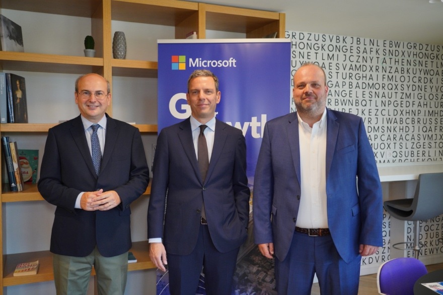 Μεγάλη ζήτηση για το δωρεάν πρόγραμμα ΔΥΠΑ- Microsoft: Για 1.000 προσφερόμενες θέσεις κατατέθηκαν πάνω από 2.500 αιτήσεις