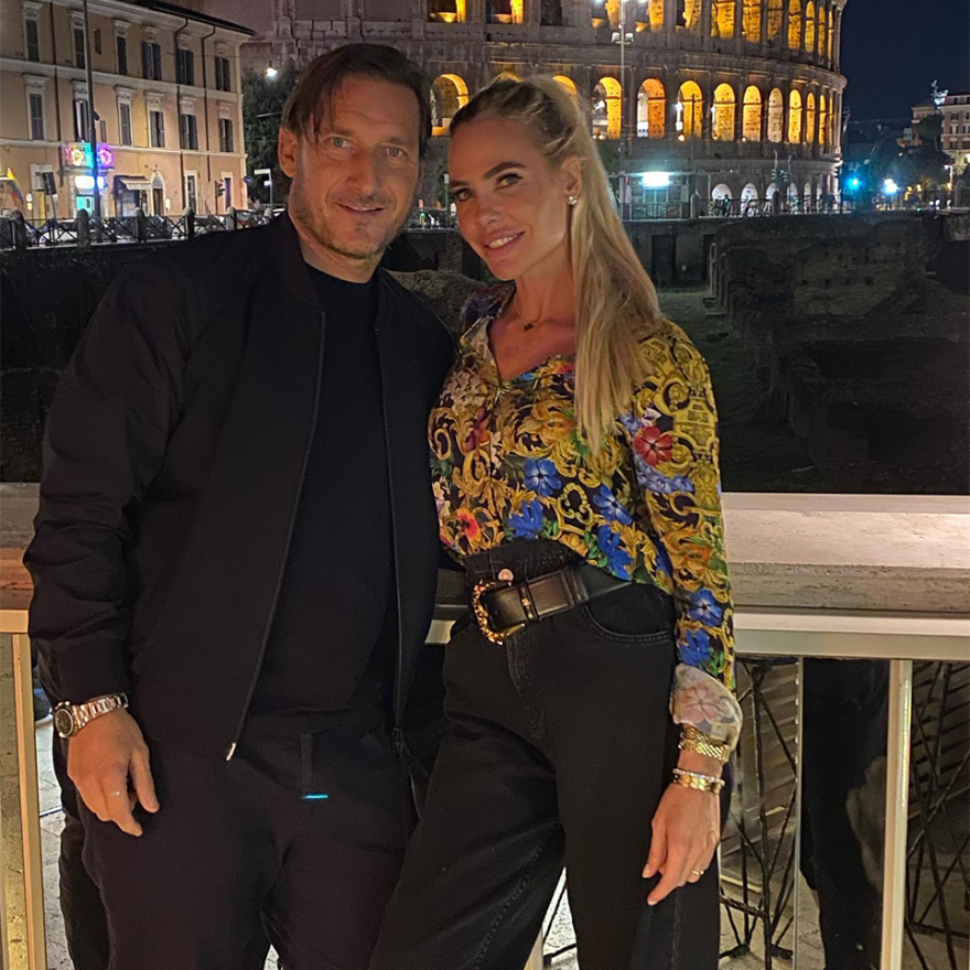 Φραντσέσκo Τότι: Μια 34χρονη η «πέτρα του σκανδάλου» πίσω από το διαζύγιο με την Ιλάρι Μπλάζι;