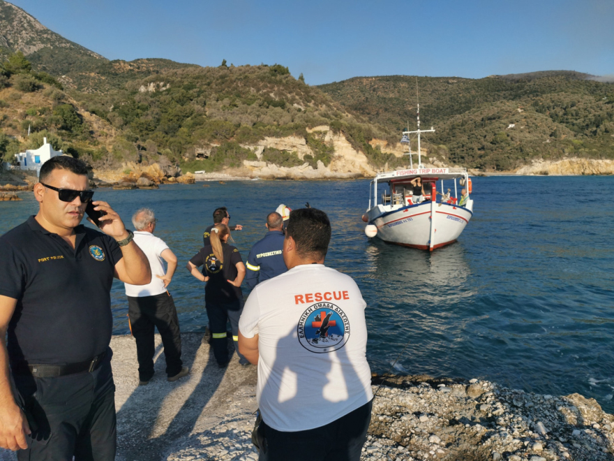 Έρευνα για τα αίτια πτώσης του ελικόπτερου στη Σάμο - Πώς έγινε το δυστύχημα με τους δύο νεκρούς