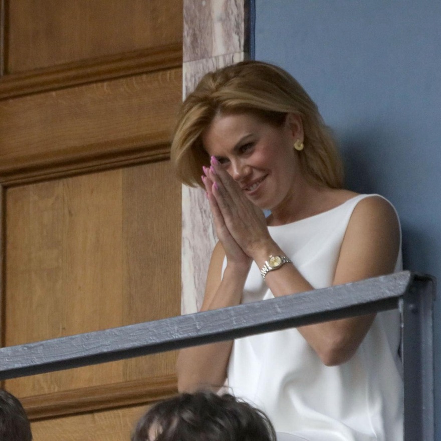 Άδωνις Γεωργιάδης - Ευγενία Μανωλίδου: Μαζί στη Βουλή μετά τη διάψευση των φημών ότι τη χτύπησε - Δείτε φωτογραφίες