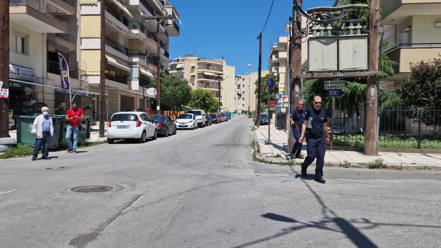 Θεσσαλονίκη: Αυτοκίνητο έπεσε πάνω σε στάση του ΟΑΣΘ - Τρεις τραυματίες