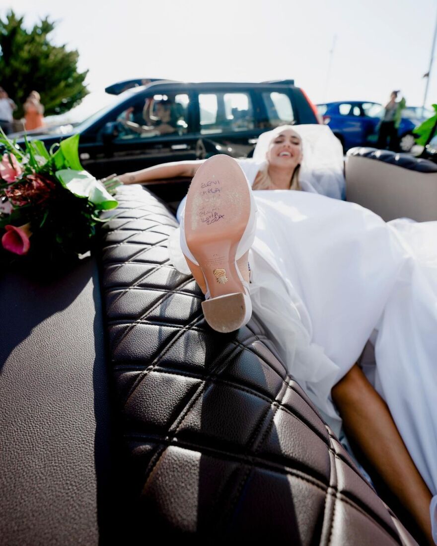 Κόνι Μεταξά: Έγραψε στο νυφικό παπούτσι το όνομα της μητέρας της 