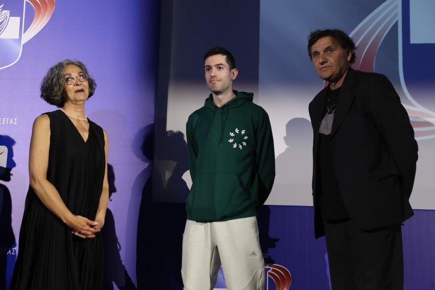 Μίλτος Τεντόγλου: Η άλλη ζωή του Έλληνα Ολυμπιονίκη 