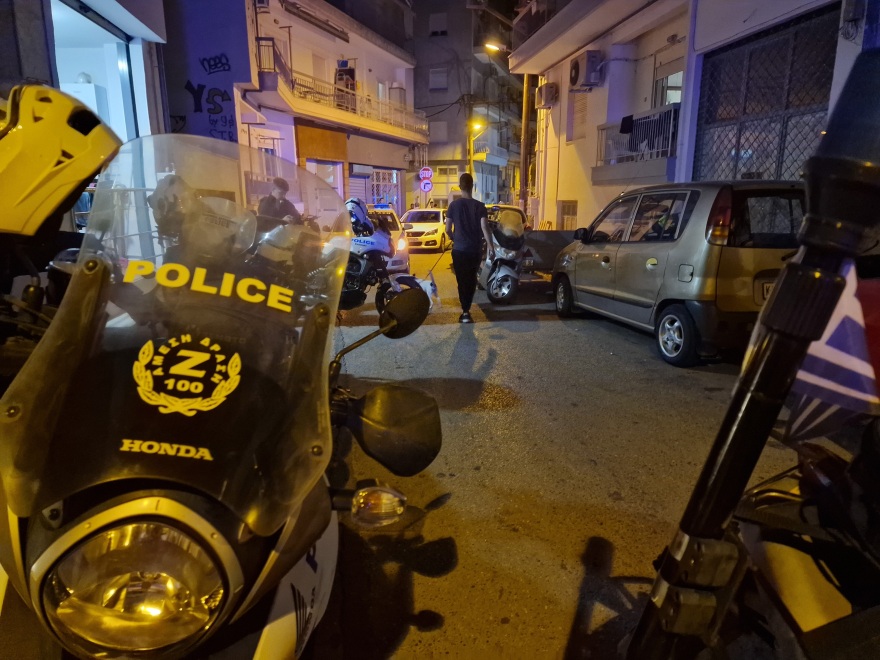 Θεσσαλονίκη: Άγρια «βεντέτα» μεταξύ οικογενειών Ρομά με ρόπαλα για τον έρωτα 18χρονης με 19χρονο