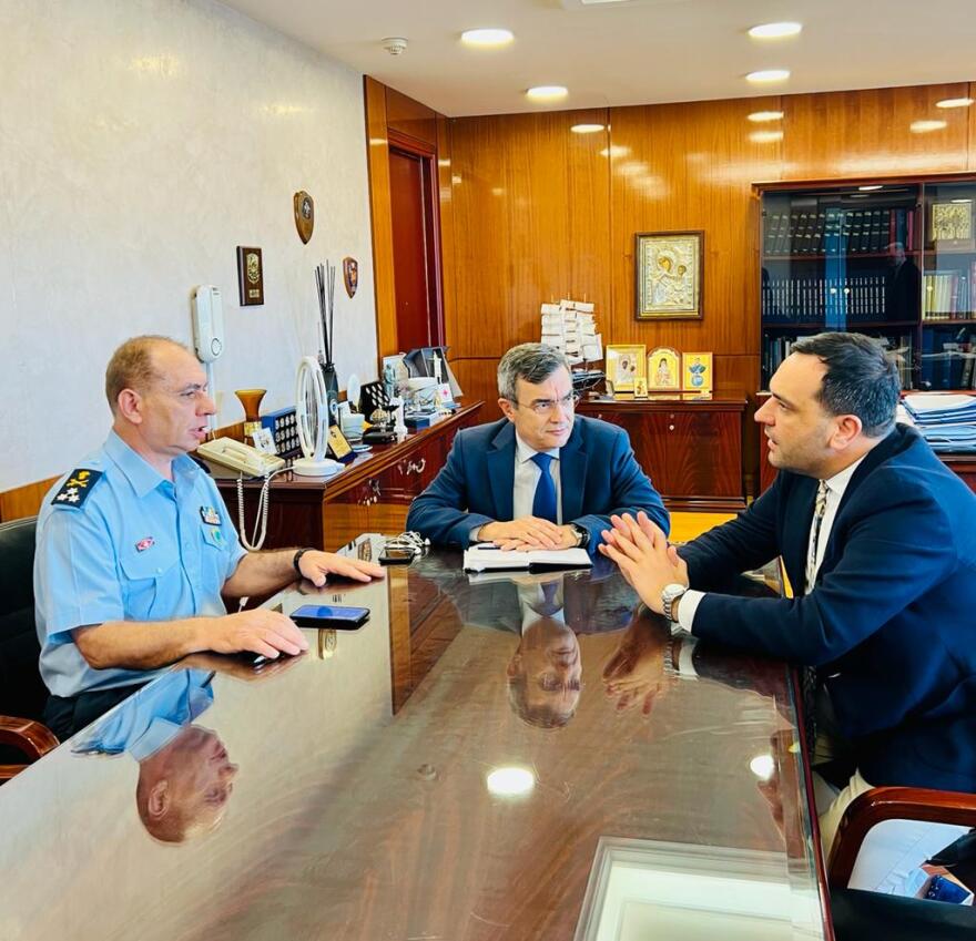 Θύμα των «ποντικών» της Μυκόνου ακόμα και ένστολος - Άρπαξαν από το σπίτι του κοσμήματα και μετρητά