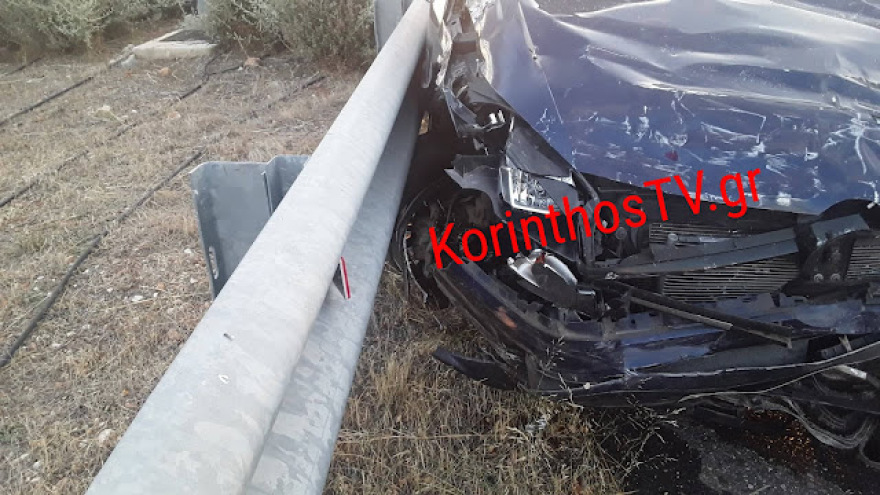  Κόρινθος: Σοκάρουν οι εικόνες από το τροχαίο δυστύχημα με τον 15χρονο οδηγό – Δείτε φωτογραφίες